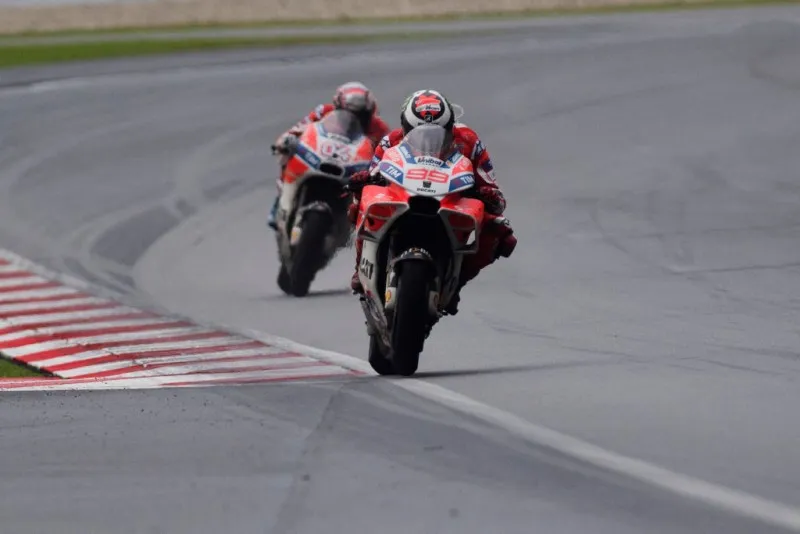 cover lorenzo dovi e1509358457891