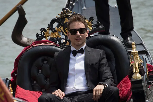 cover lorenzo venerdi