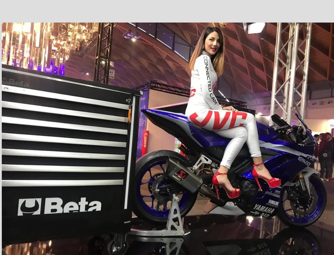 cover montiron e1604392533637