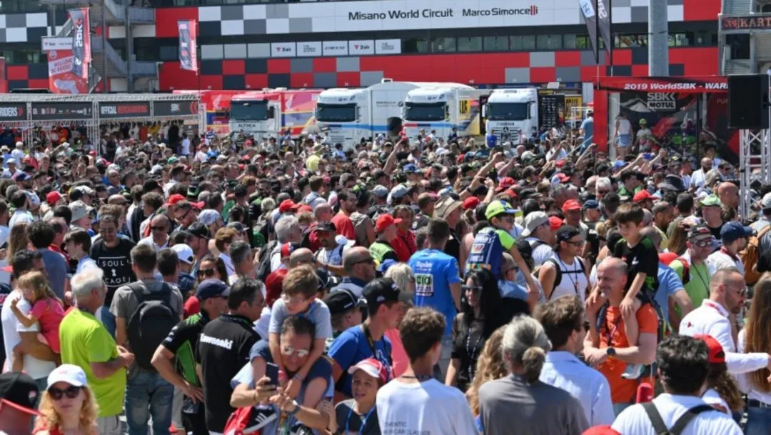 cover mwc 1 e1561445349620