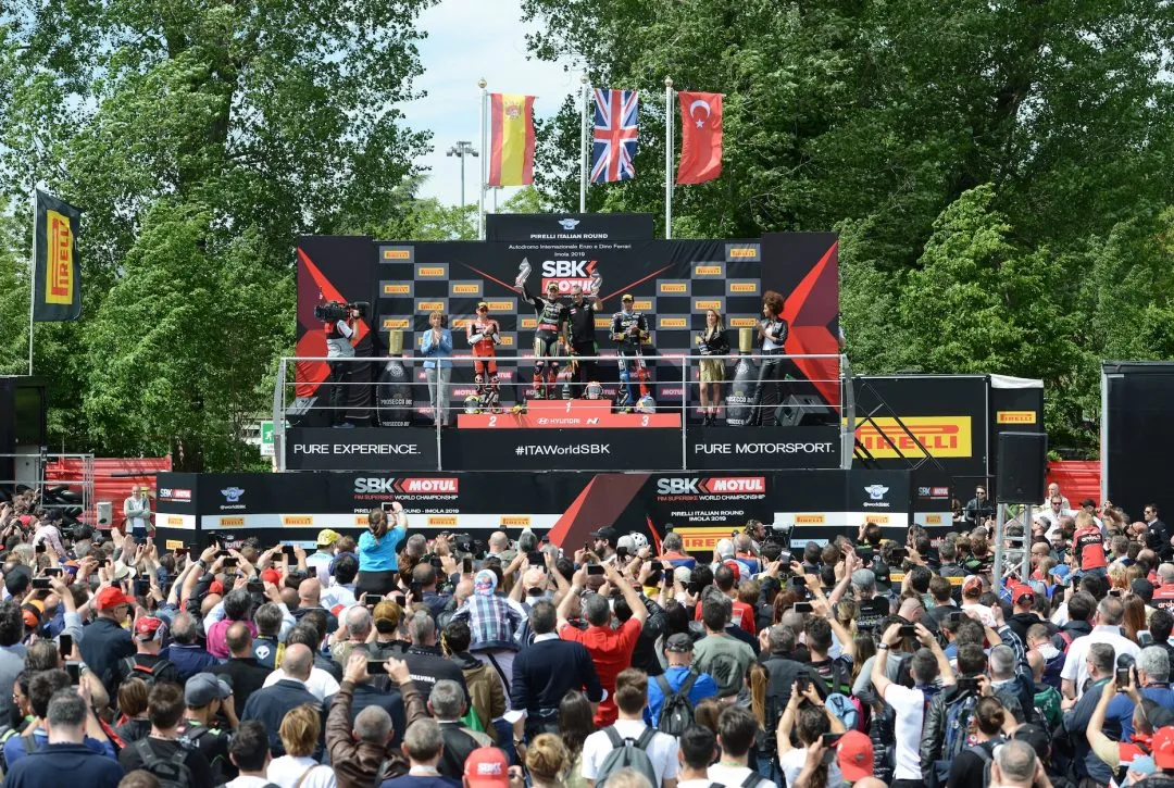 cover rea podio e1557586074335