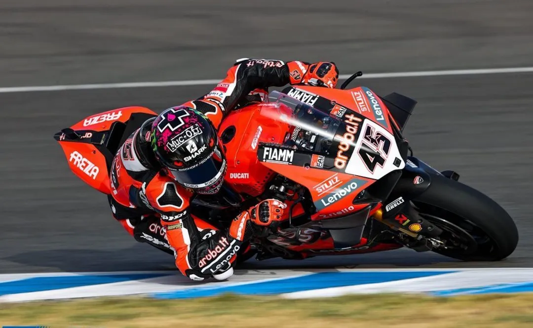 cover redding e1596285745427