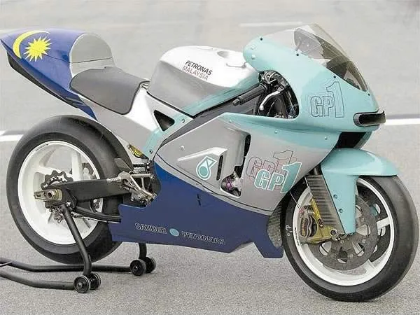 cover sauber petronas gp1