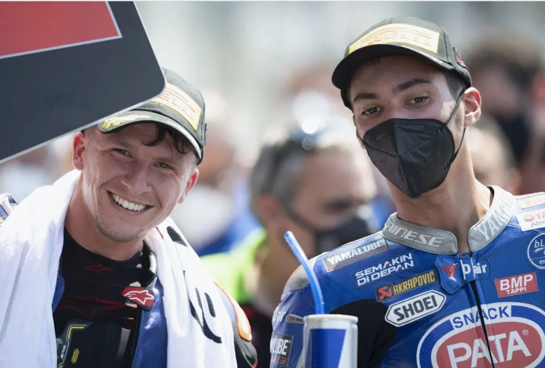 cover superbike e1624693627826