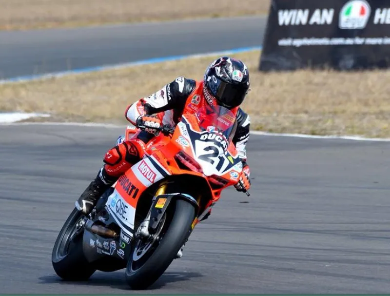 cover tb venerdi 0k e1534497321150