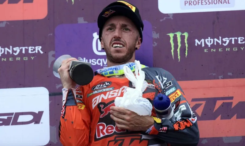 cover tony cairoli e1530507649129