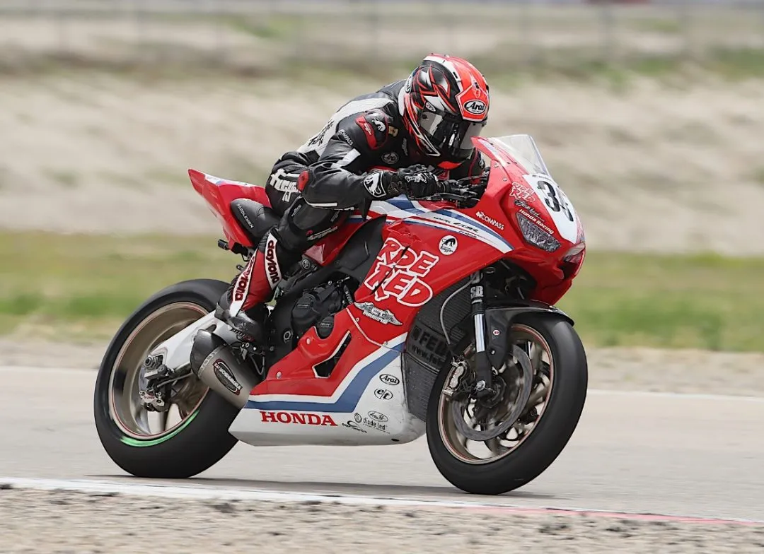 cover uribe e1562943680399