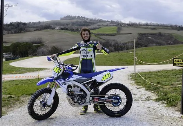 cover valentino enduro