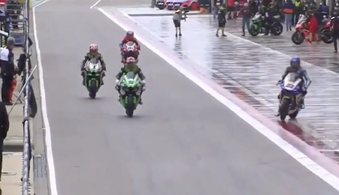 cover warm up e1621753880795