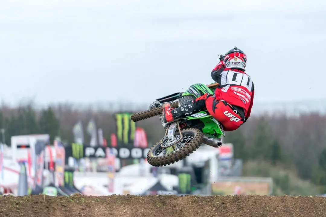 d2wez cwkaavfag e1561810580348