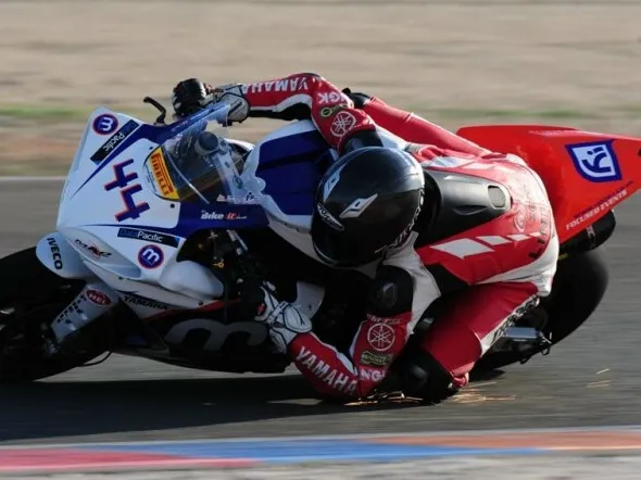 dan linfoot test almeria robmacyamaha