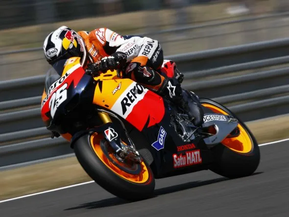 dani pedrosa gara motogp lemans 2011