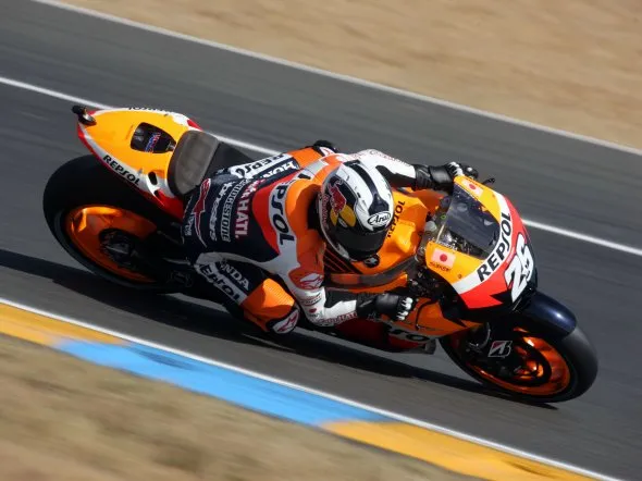 dani pedrosa motogp lemans friday 1