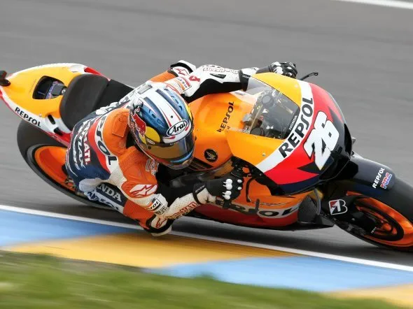 dani pedrosa race lemans bugatti 2012