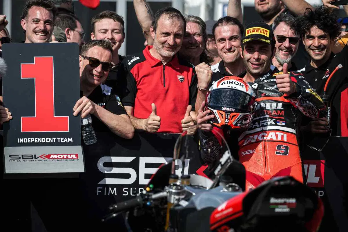 danilo petrucci superbike ducati