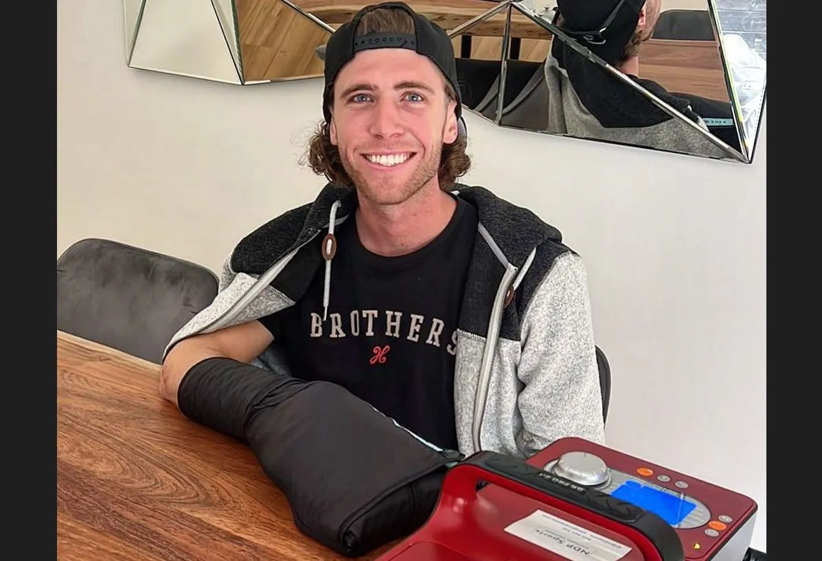 darryn binder moto2 injury
