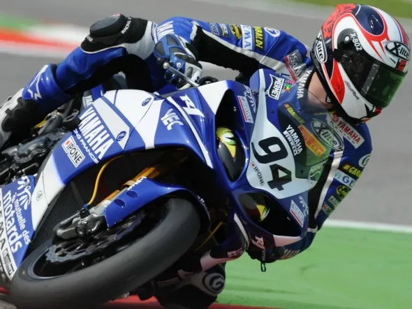 david checa yamaha gmt94 2009