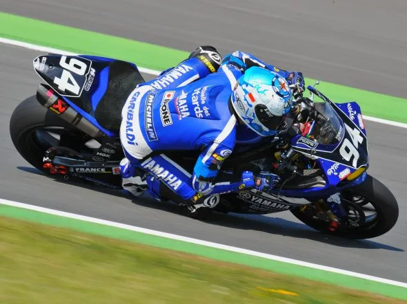 david checa yamahagmt94 2011