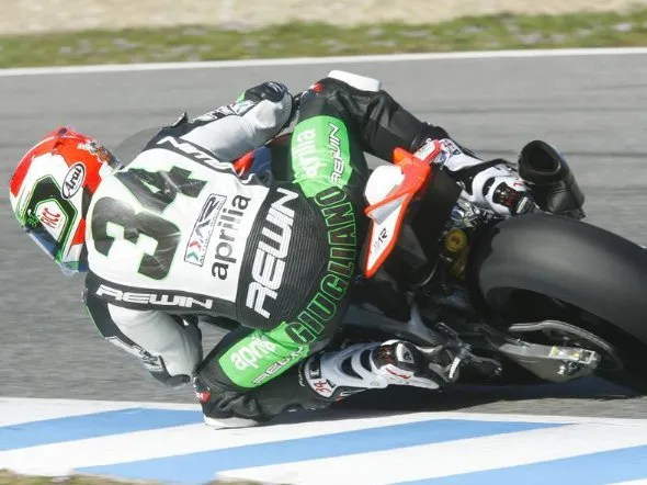 davide giugliano jerez test superbike 2013