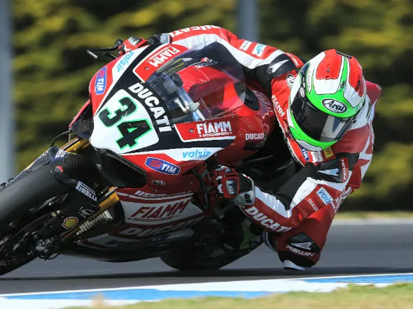 davide giugliano post test phillip island 2014 1