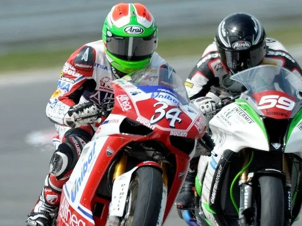 davide giugliano prove2 misano 2011