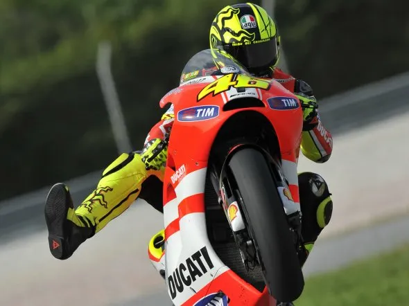 day2 rossi testsepang 2011