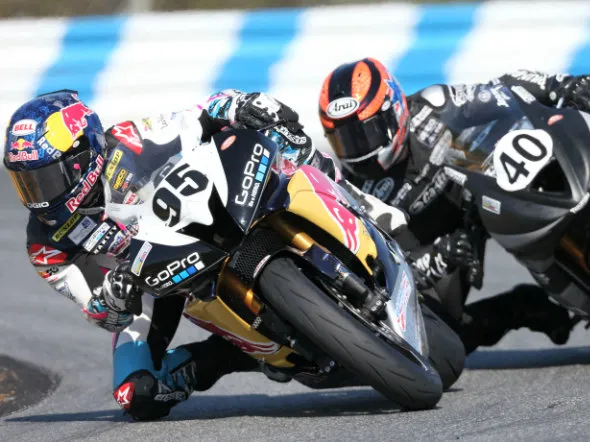 daytona 200 action 2013 beach disalvo