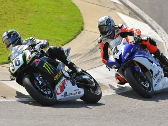 daytona sportbike barber race1 2010
