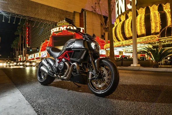 ducati diavel 2014 2