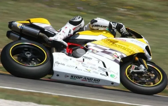 ducati stop and go racing