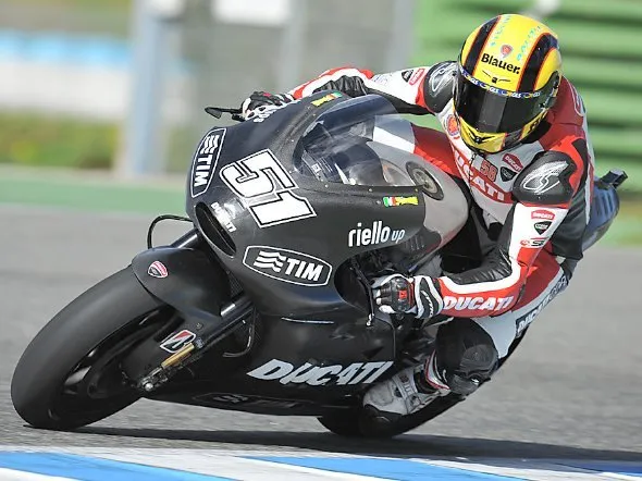 ducati test team motogp jerez 2013 1