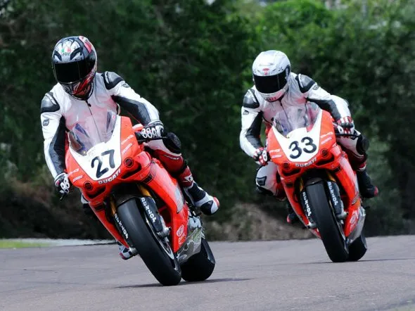 ducatimotologictest2010asbk
