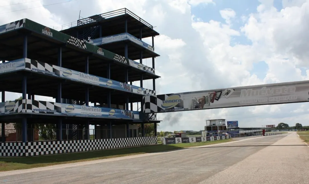 dujwymrwwai j83 e1626536734210