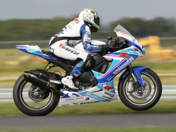 elena myers ama ss 2011