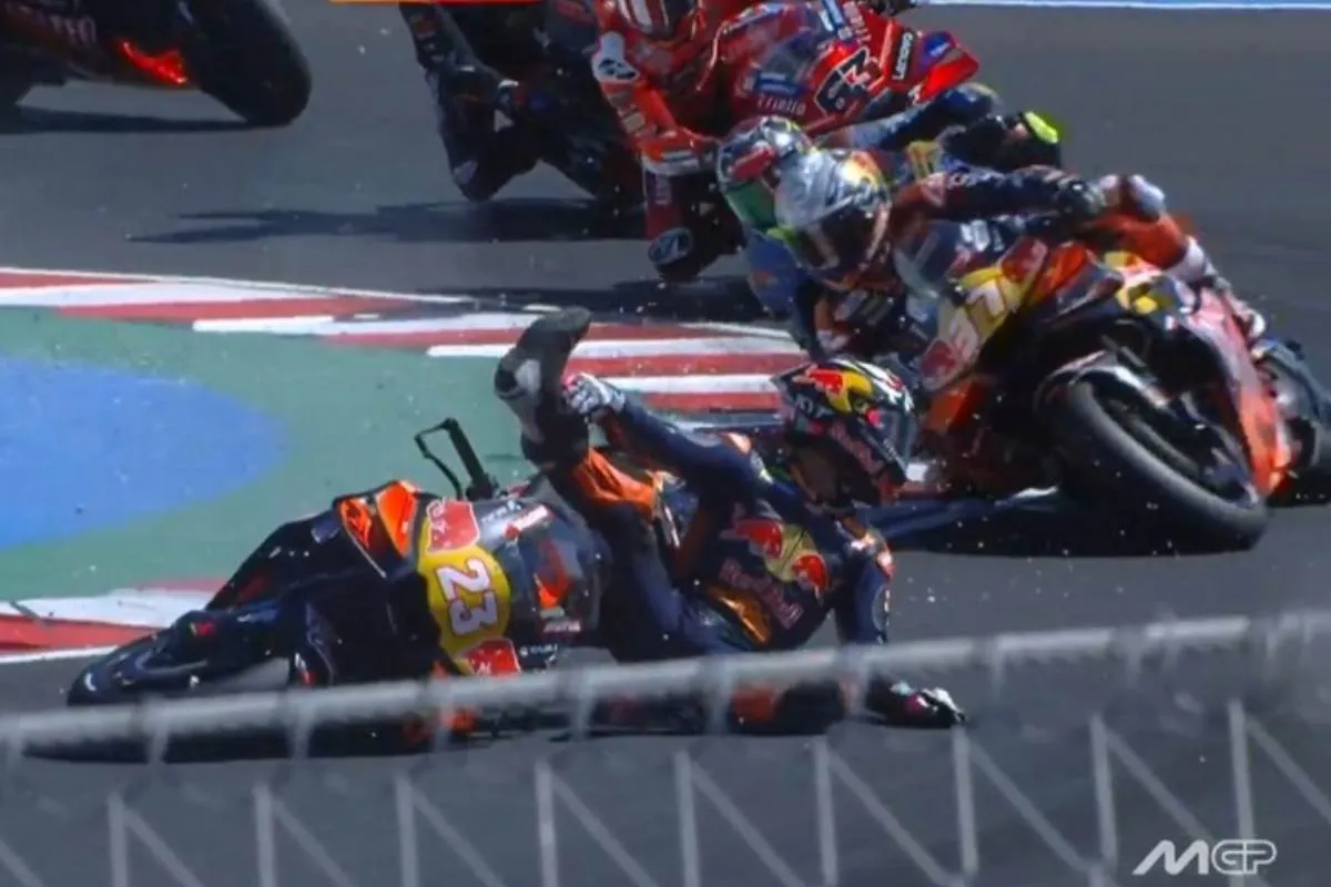 enea bastianini incidente motogp ungheria ktm tech3