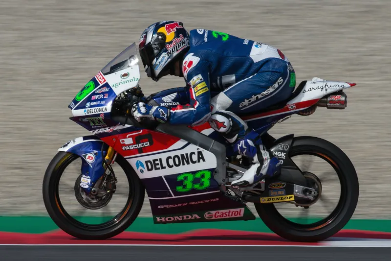 enea bastianini warmup