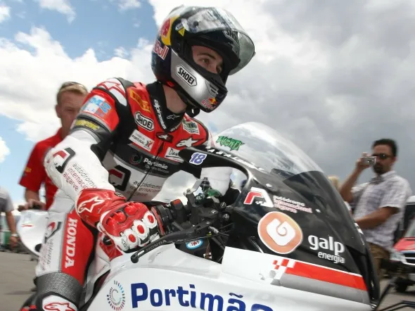 eugene laverty parkalgar honda cbr600rr