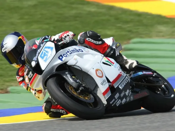 eugene laverty parkalgar honda valencia
