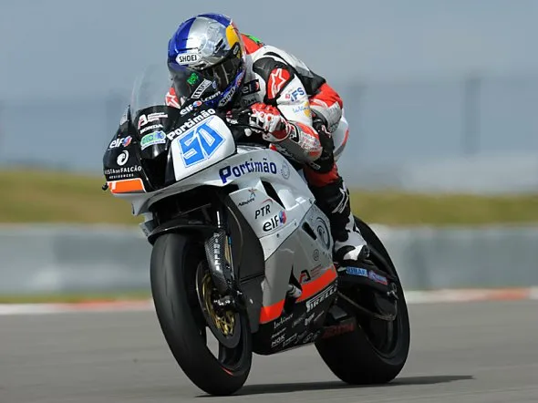 eugene laverty supersport nurburgring