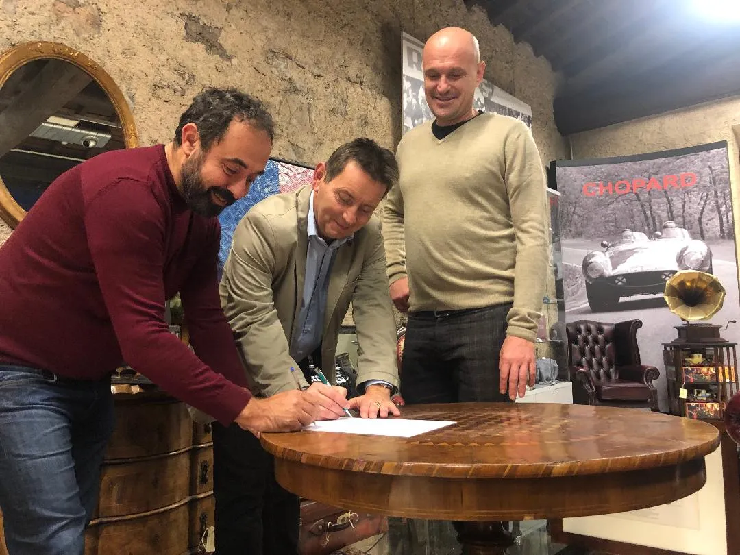 f3a429f2 5788 44f5 9882 9bb53a2238c9