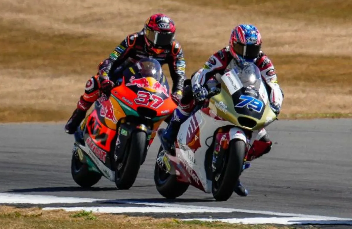 fernandez ogura 2022 moto2