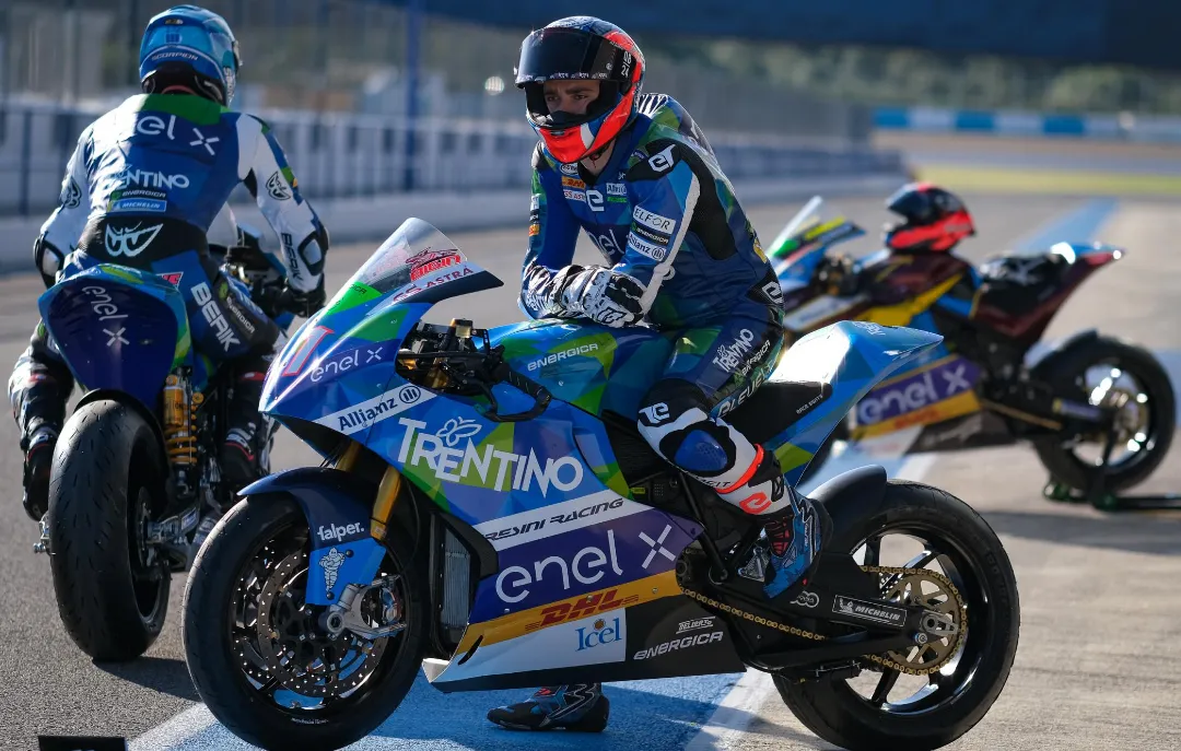 ferrari motoe test jerez