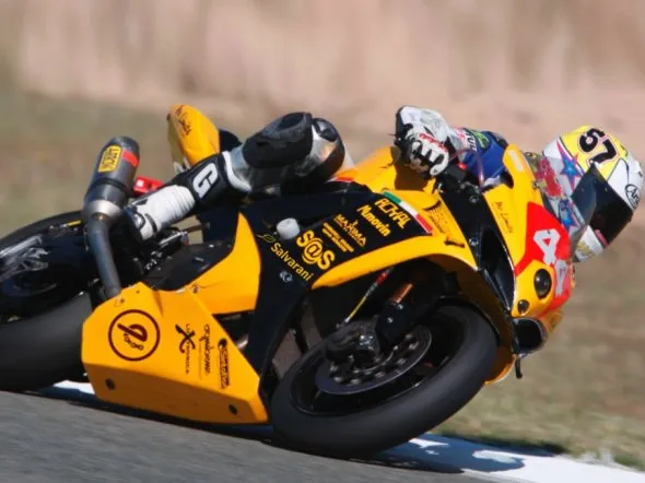 fim ewc no limits 44 suzuki 2010