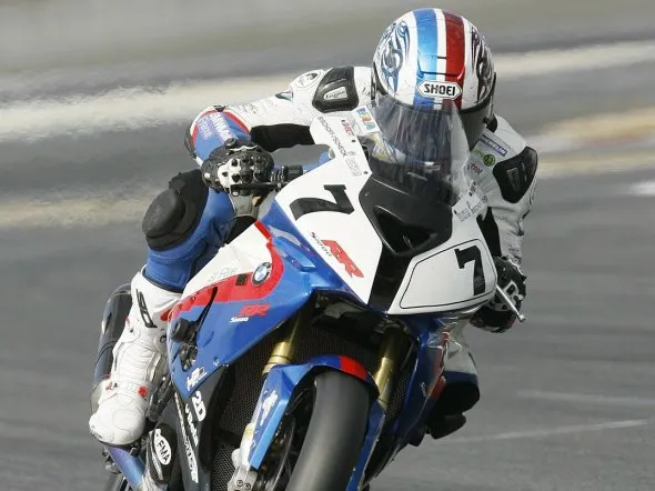 fsbk magnycours race1 2011