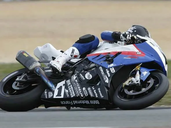 fsbk qualifying nogaro 2011