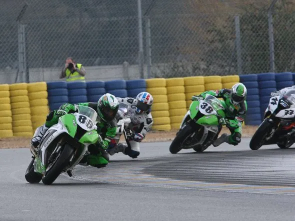 fsbk review round1 lemans 2011 2