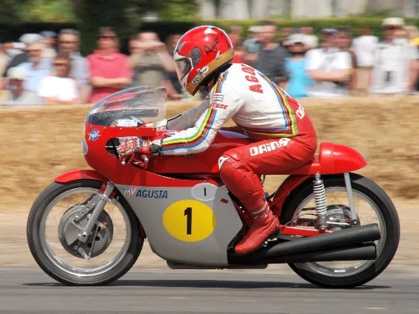 giacomo agostini mv agusta 500cc
