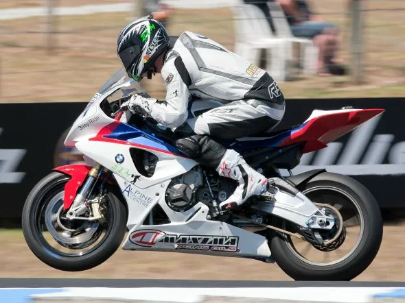 glenn allerton bmw procon racing asbk
