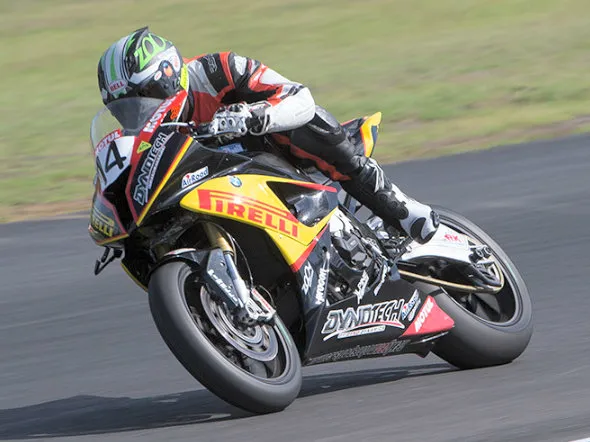 glenn allerton race 2 qld asbk