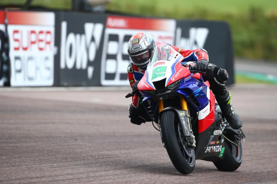 glenn irwin thruxton pratice 2021